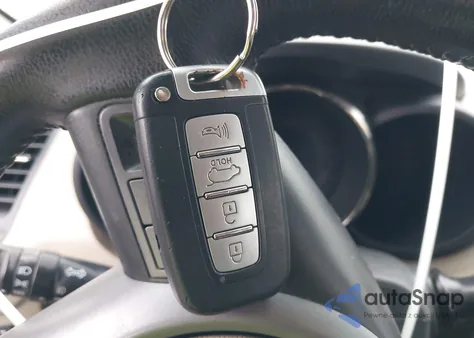 2011 Kia Soul ! из США, поврежденный, VIN KNDJT2A26B7729914